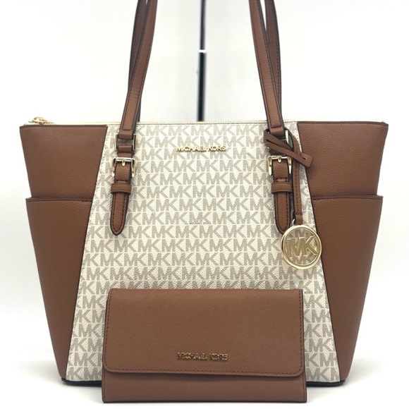 Michael Kors Large Charlotte Tote Bag & Trifold Wallet Set Vanilla/Luggage - Picture 1 of 13